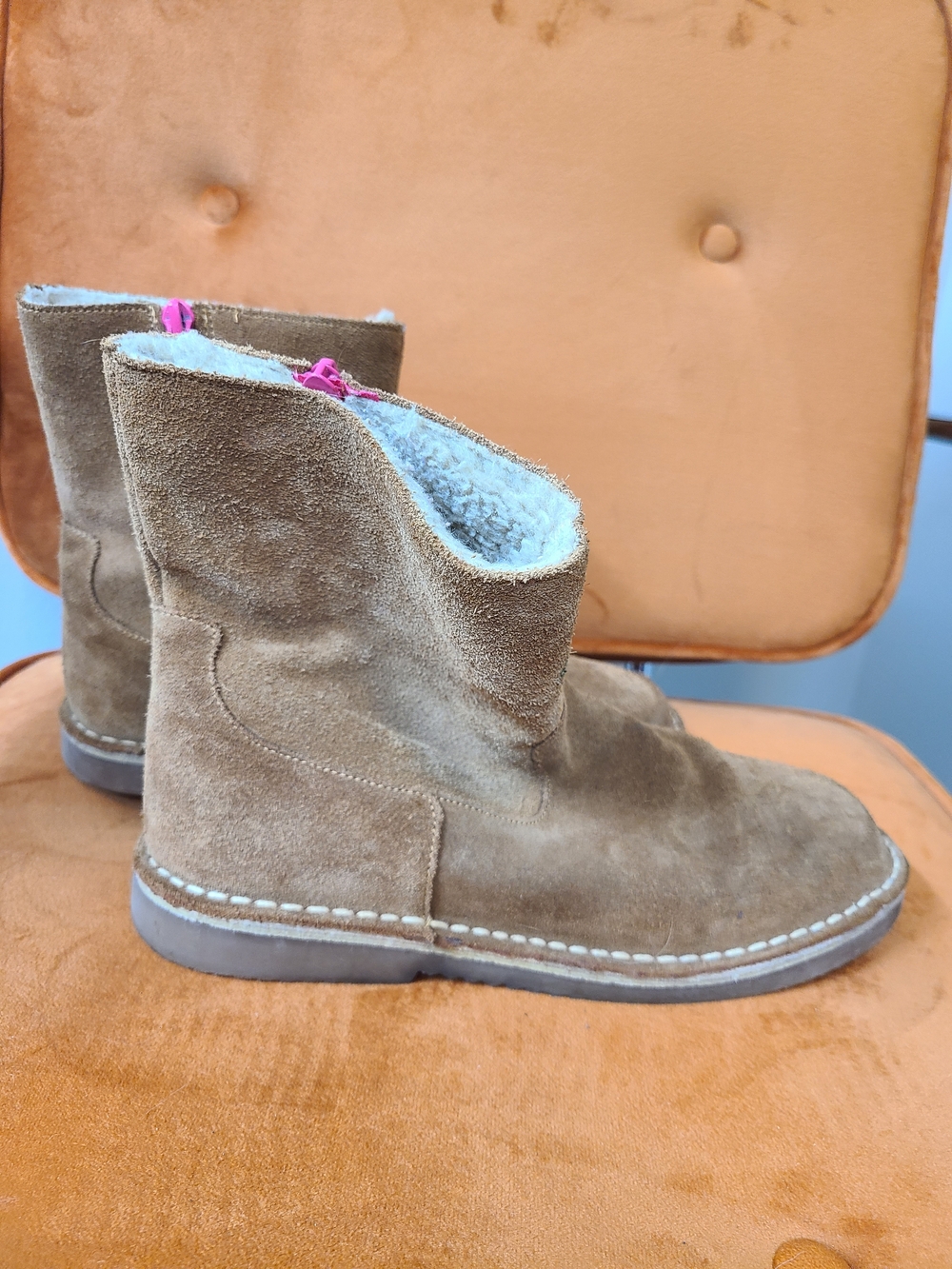 Mini Boden Tan Suede Shearling Lined Ankle Boots 37